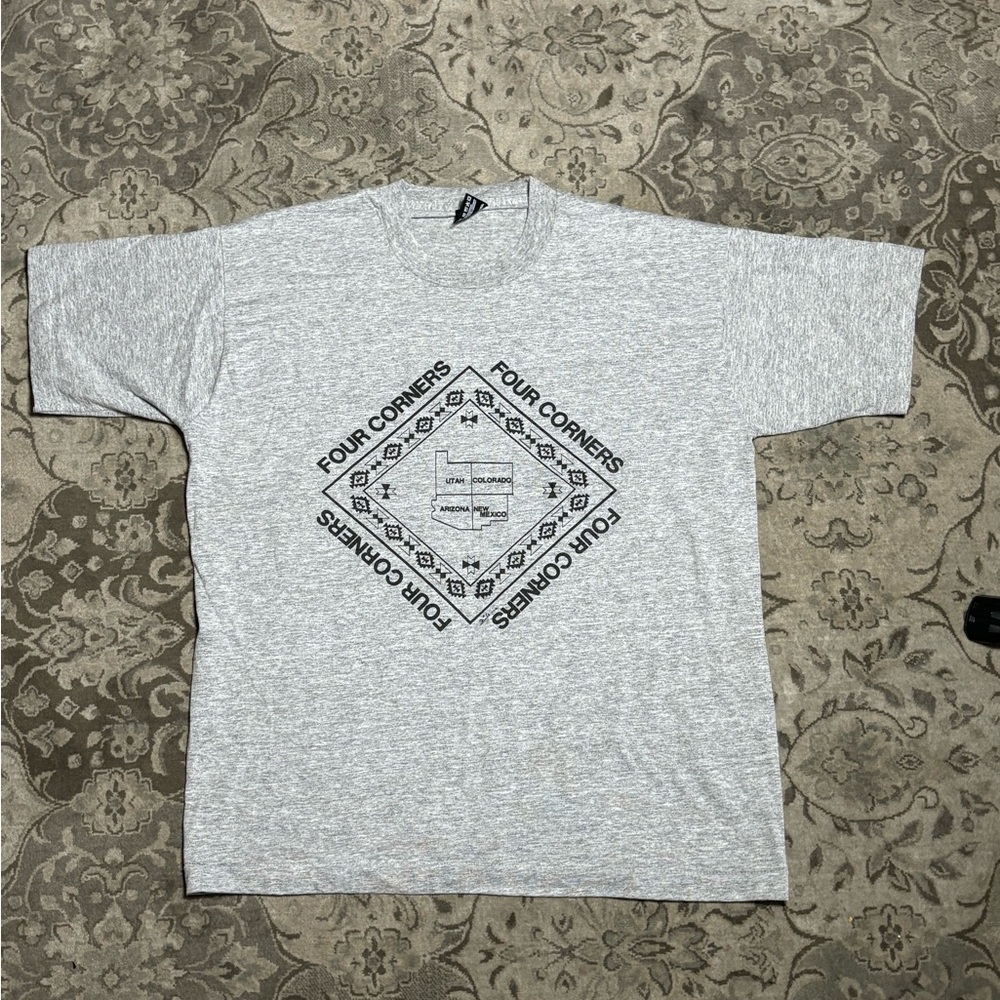 Vintage 1993 fruit of the loom Tshirt
